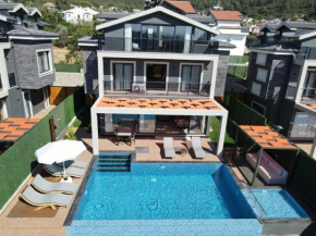 Luxury modern villa with sauna, hammam and jacuzzi